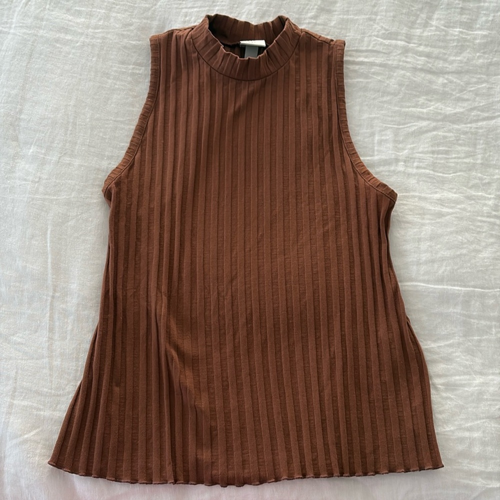 a new day Brown Sleeveless Mockneck, S